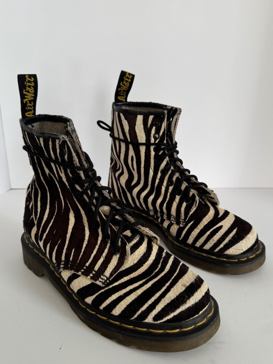Dr. Martens Shoes - Dr. Martens Zebra Calf Hair Leather Boots size 9/9.5